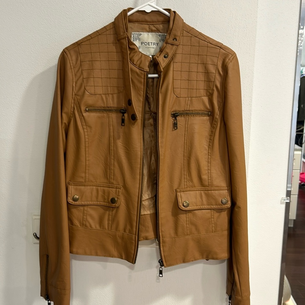 Brown faux leather jacket size medium. Great condition